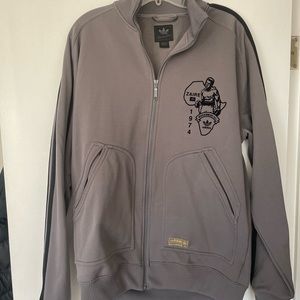 Gray Adidas Muhammad Ali sweatshirt - limited edition.